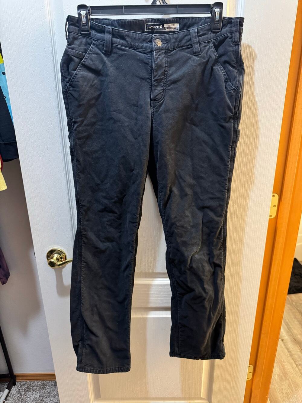 Carhartt Women’s 12 Regular Black Fleece Lined Loose Fit Work Pants 31” Inseam
